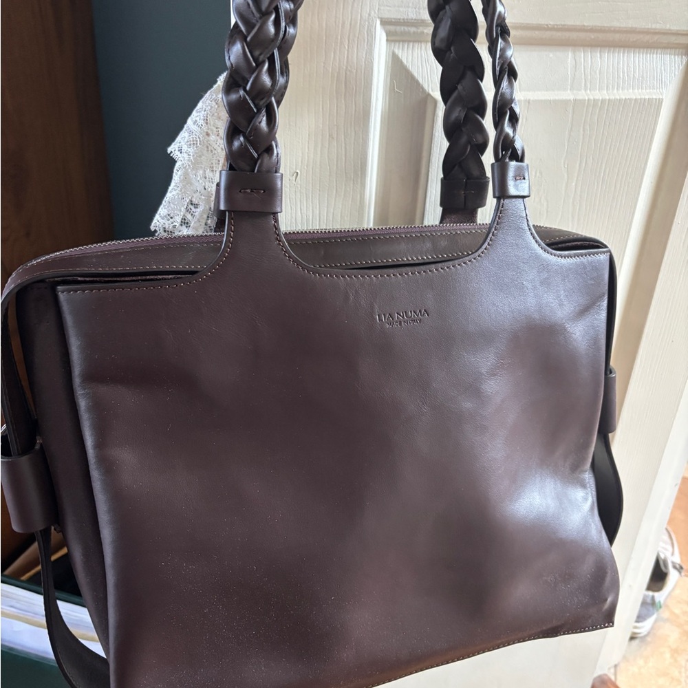 Lia Numa Brown Leather laptop bag